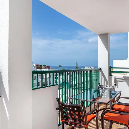 Sunset Bay Club Aparthotel 3*
