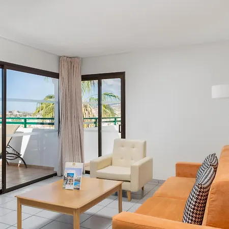 Sunset Bay Club Aparthotel 3*