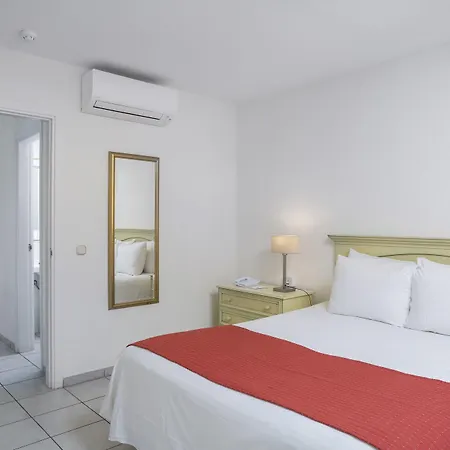 شقة فندقية Sunset Bay Club 4*