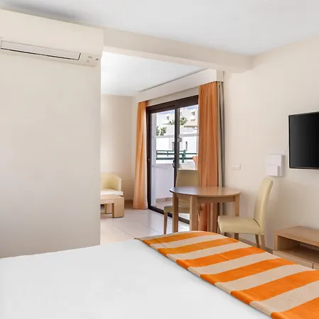 Sunset Bay Club شقة فندقية 4*