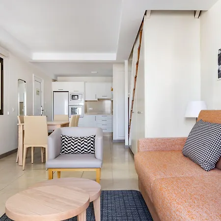 Sunset Bay Club شقة فندقية