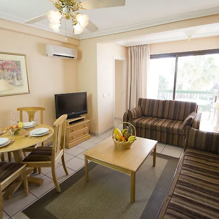 Sunset Bay Club Aparthotel