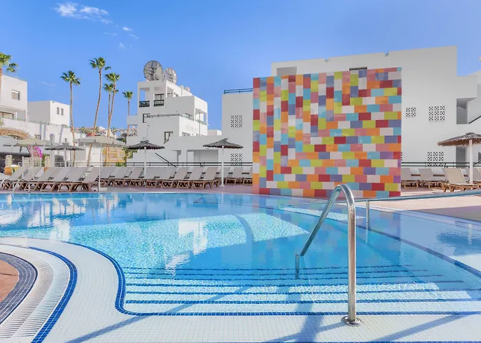 Aparthotel Sunset Bay Club